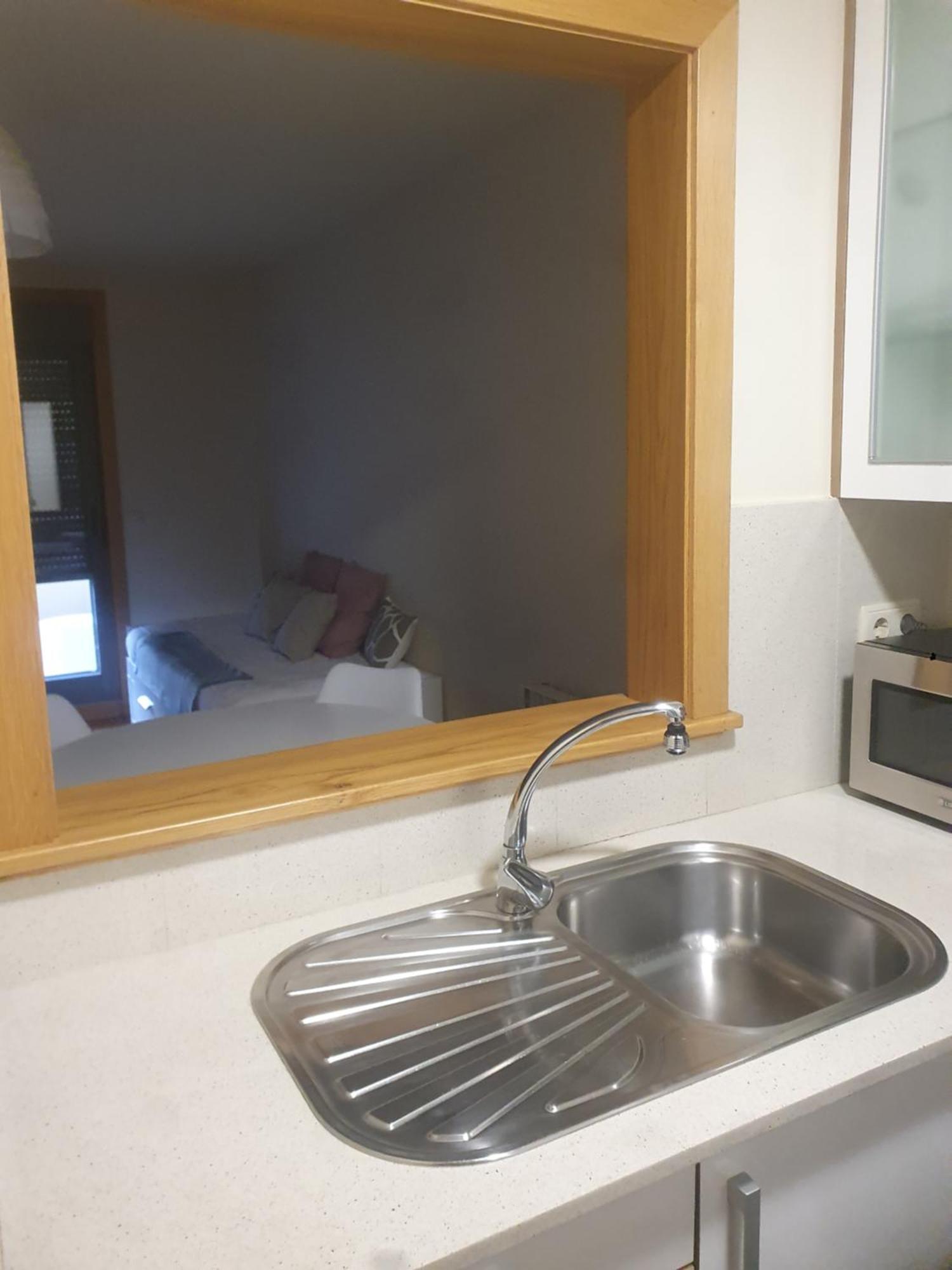 Apartamento En Urbanizacion Con Piscina En Playa De Silgar サンシェンショ エクステリア 写真