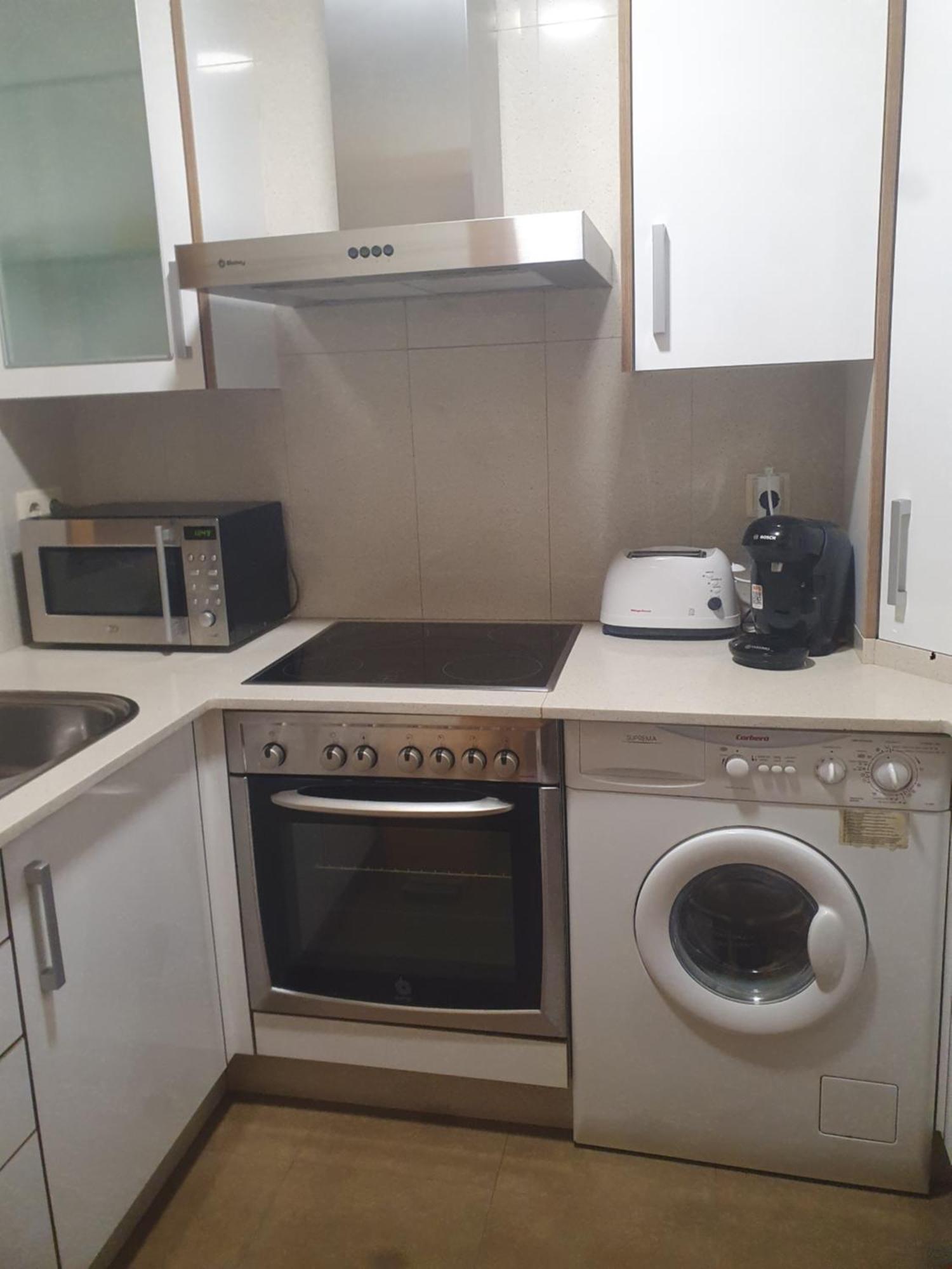 Apartamento En Urbanizacion Con Piscina En Playa De Silgar サンシェンショ エクステリア 写真